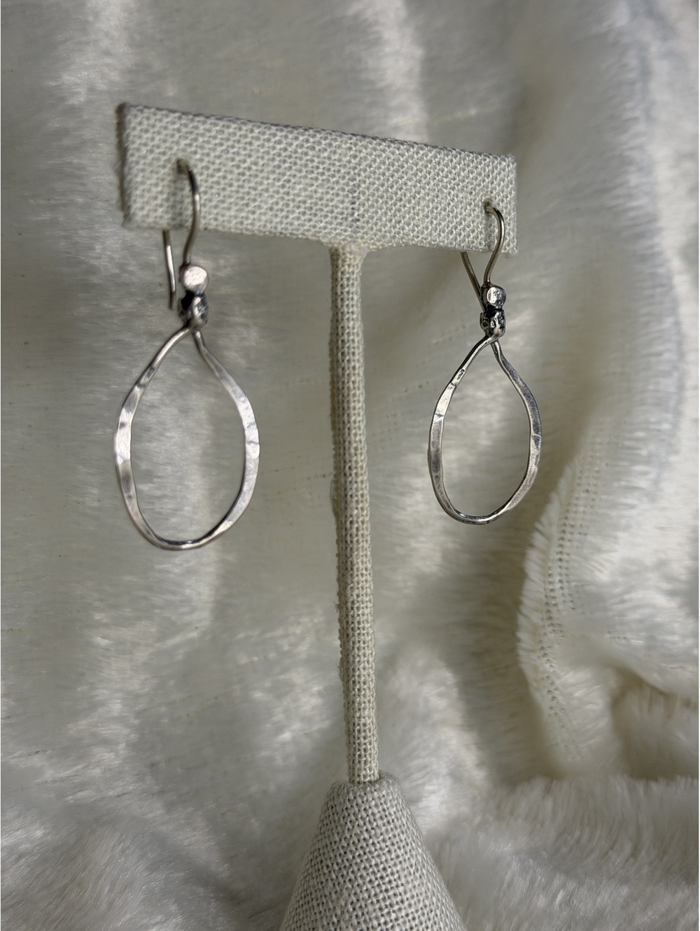 RETIRED Silpada "Lasso" Hammered .925 Sterling Silver Drop Earrings W1551